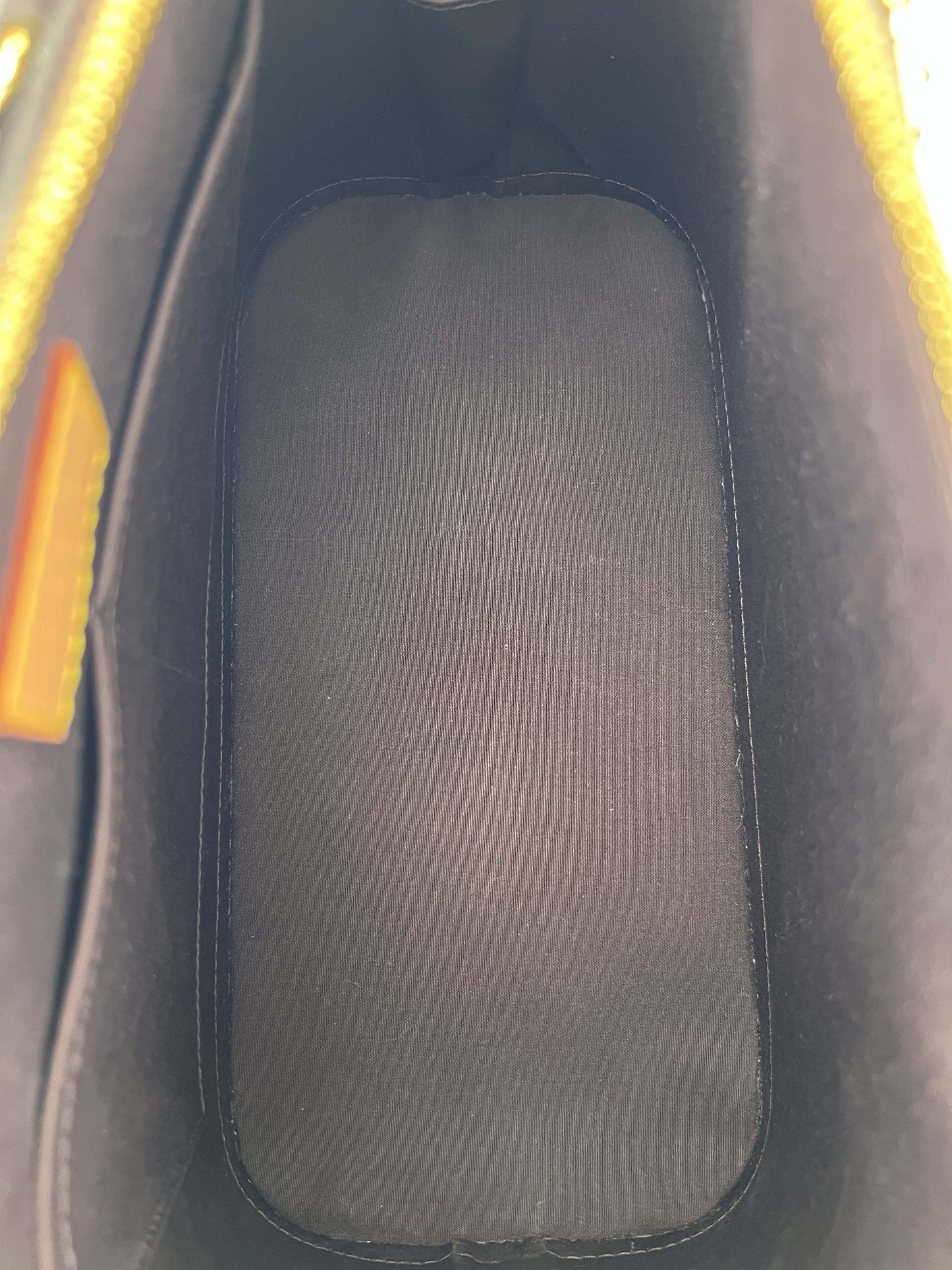 Alma PM Amarante - Monogram Vernis