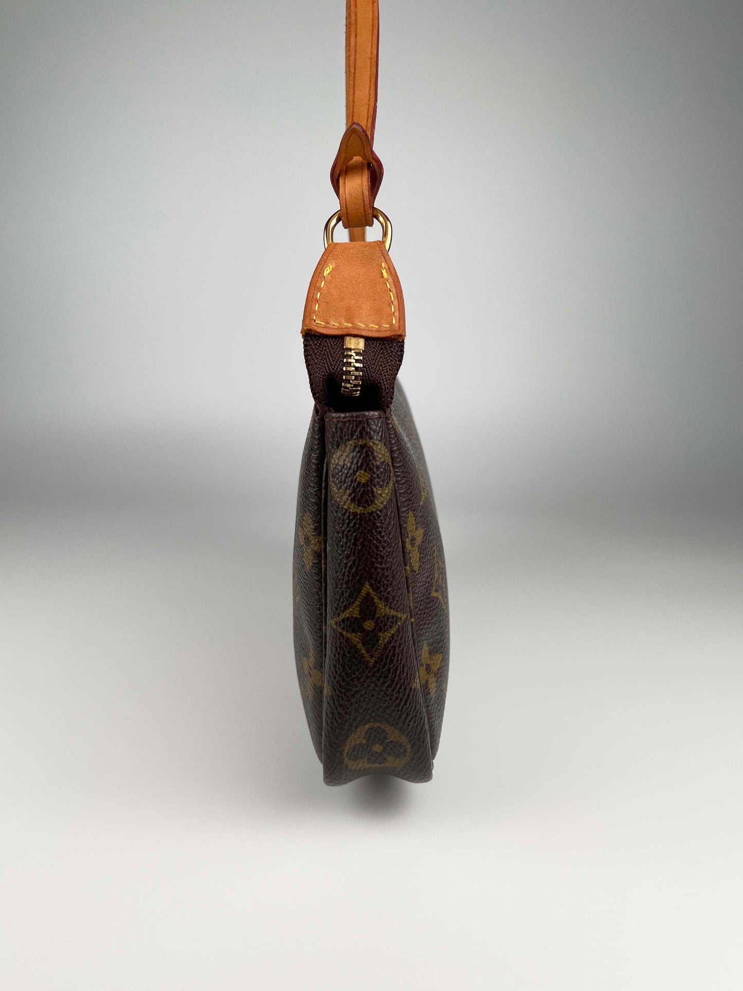 Pochette Accessiores - Monogram Canvas