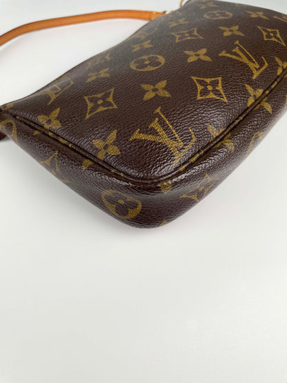Pochette Accessiores - Monogram Canvas