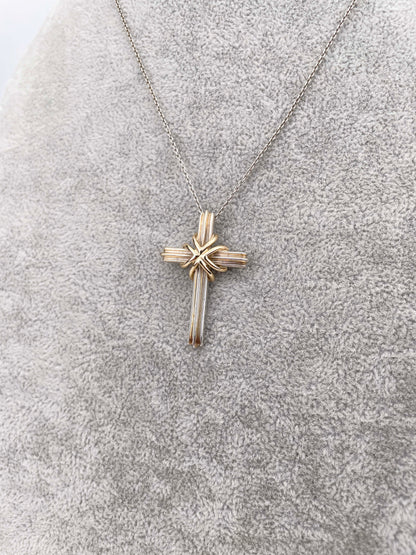 Signature Kreuz Anhänger mit Kette - 925 Sterling Silber & 18K / 750er Gelbgold
