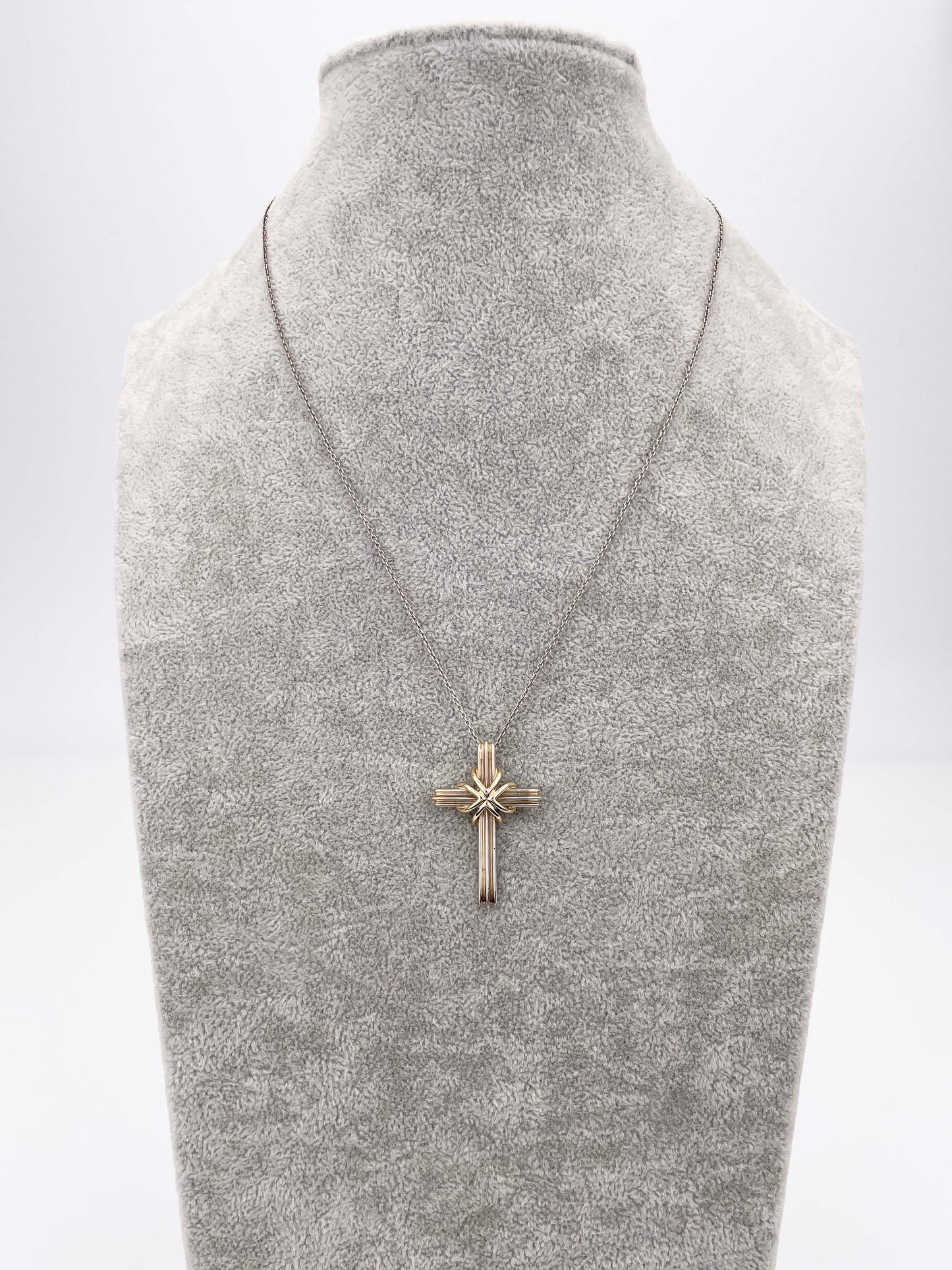 Signature Kreuz Anhänger mit Kette - 925 Sterling Silber & 18K / 750er Gelbgold