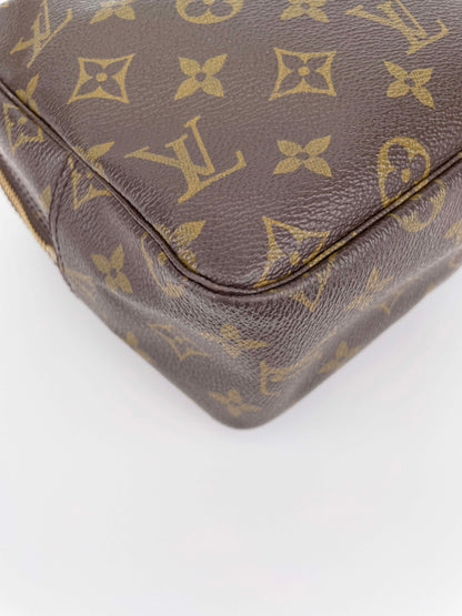 Trousse Toilette 28 Pouch - Monogram Canvas