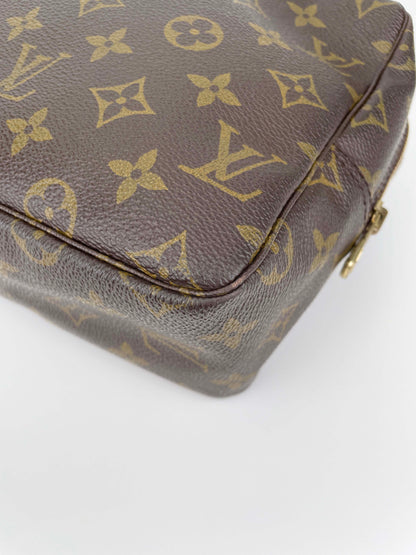 Trousse Toilette 28 Pouch - Monogram Canvas