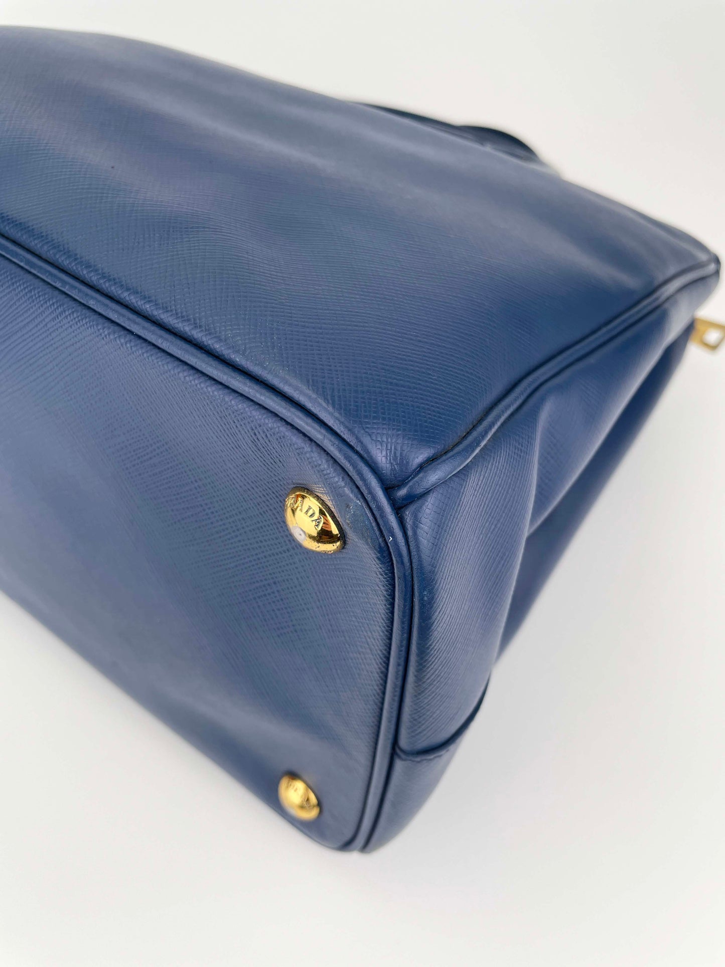 Galleria Double Zip - Saffiano Leder