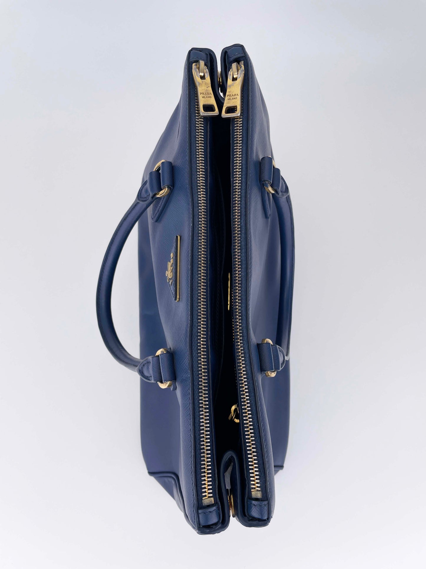 Galleria Double Zip - Saffiano Leder