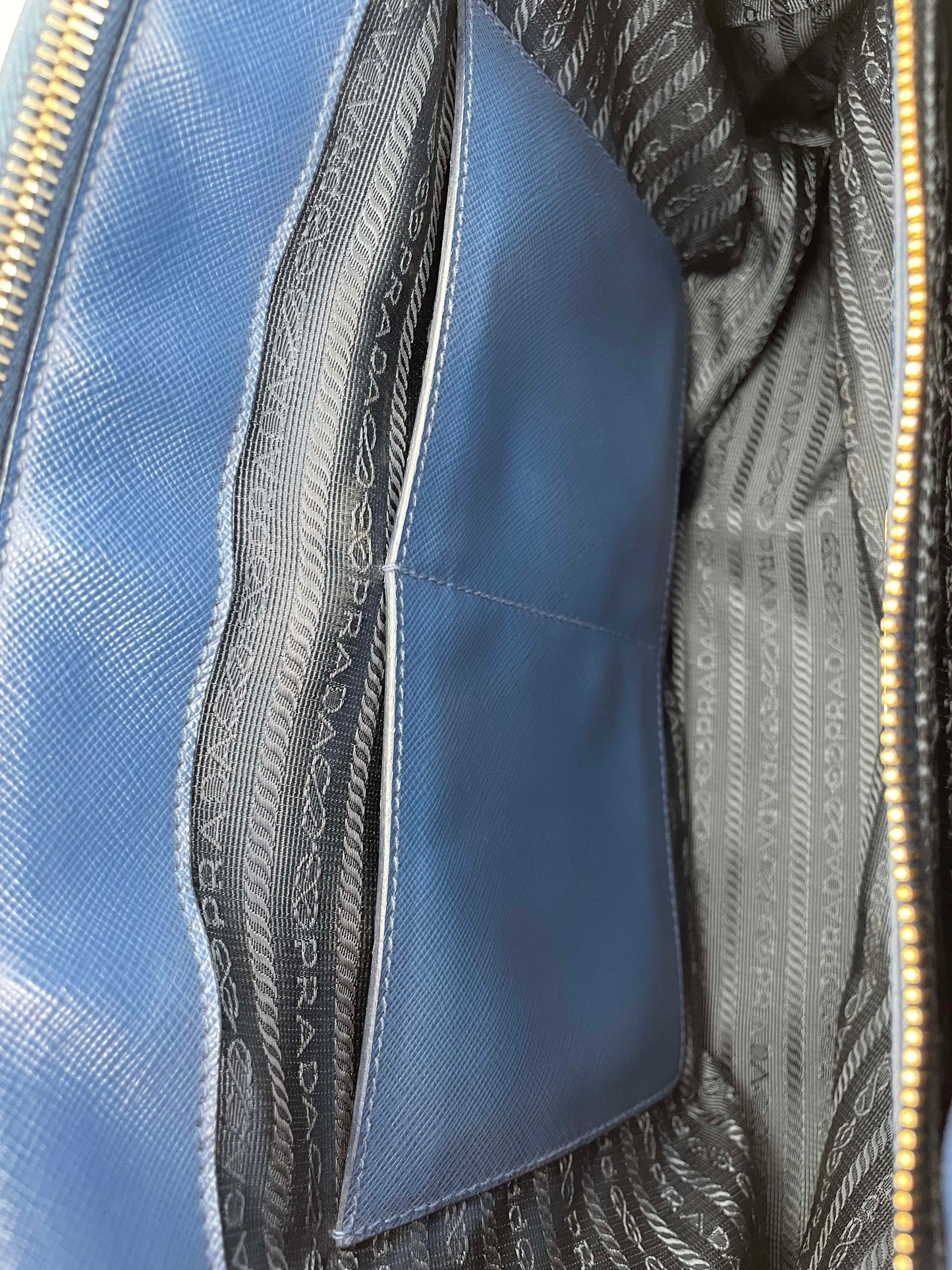 Galleria Double Zip - Saffiano Leder