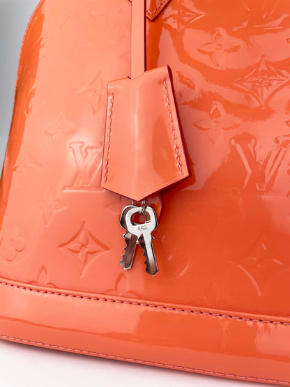 Alma PM Coral - Monogram Vernis