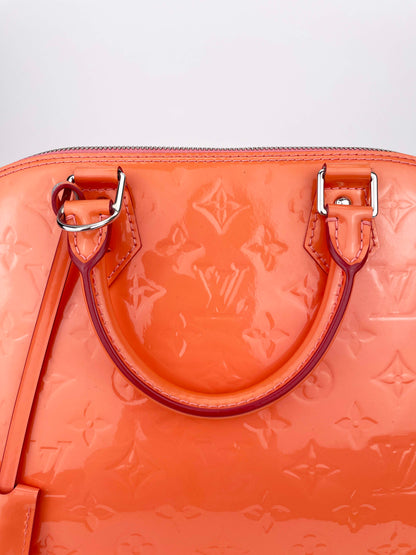 Alma PM Coral - Monogram Vernis