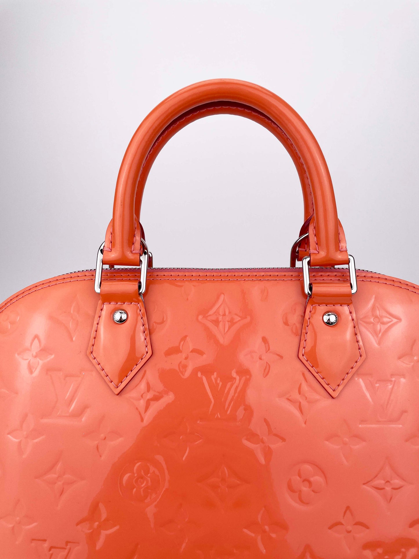 Alma PM Coral - Monogram Vernis
