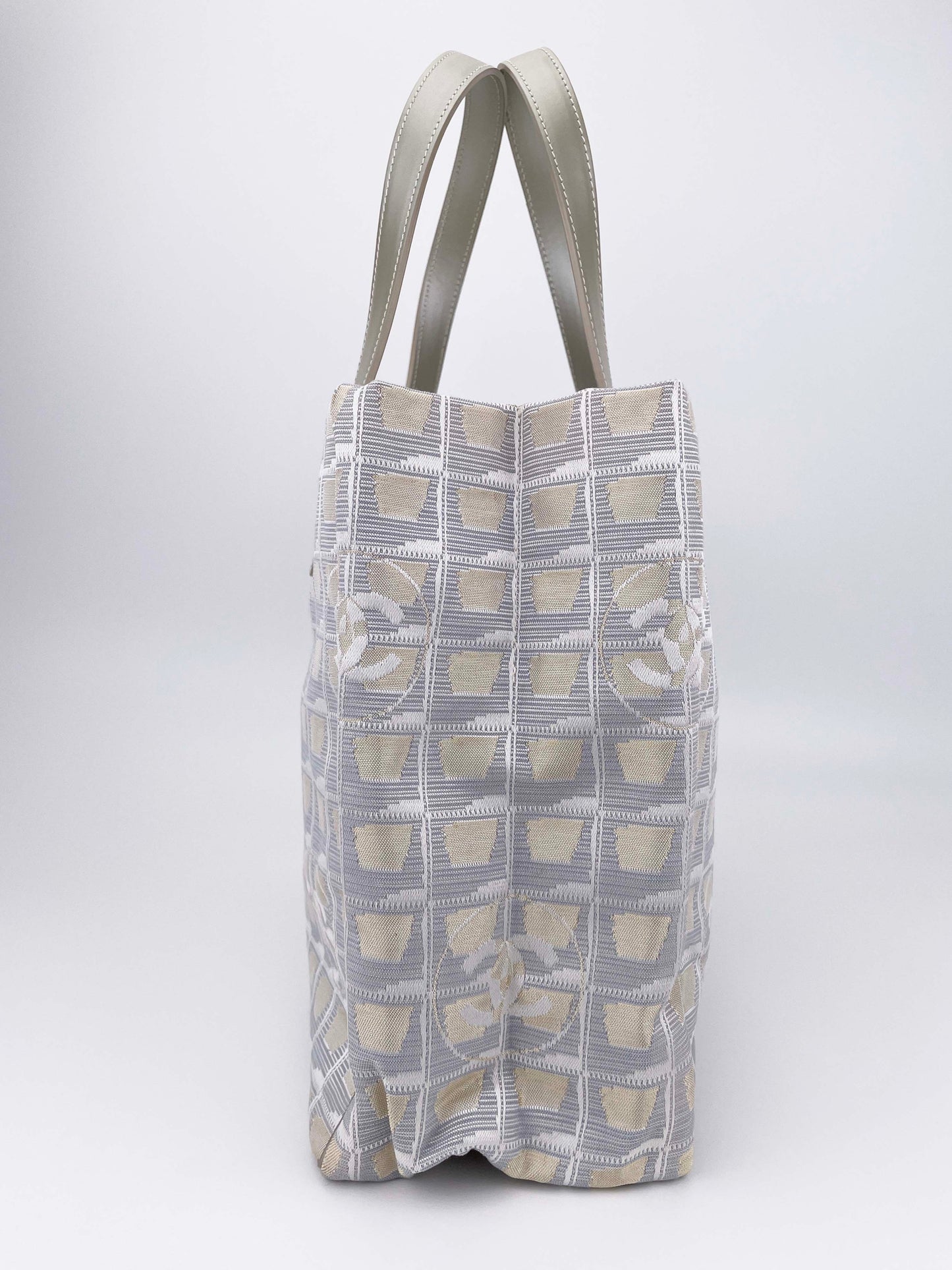 New Travel Line Nylon - Tote Bag