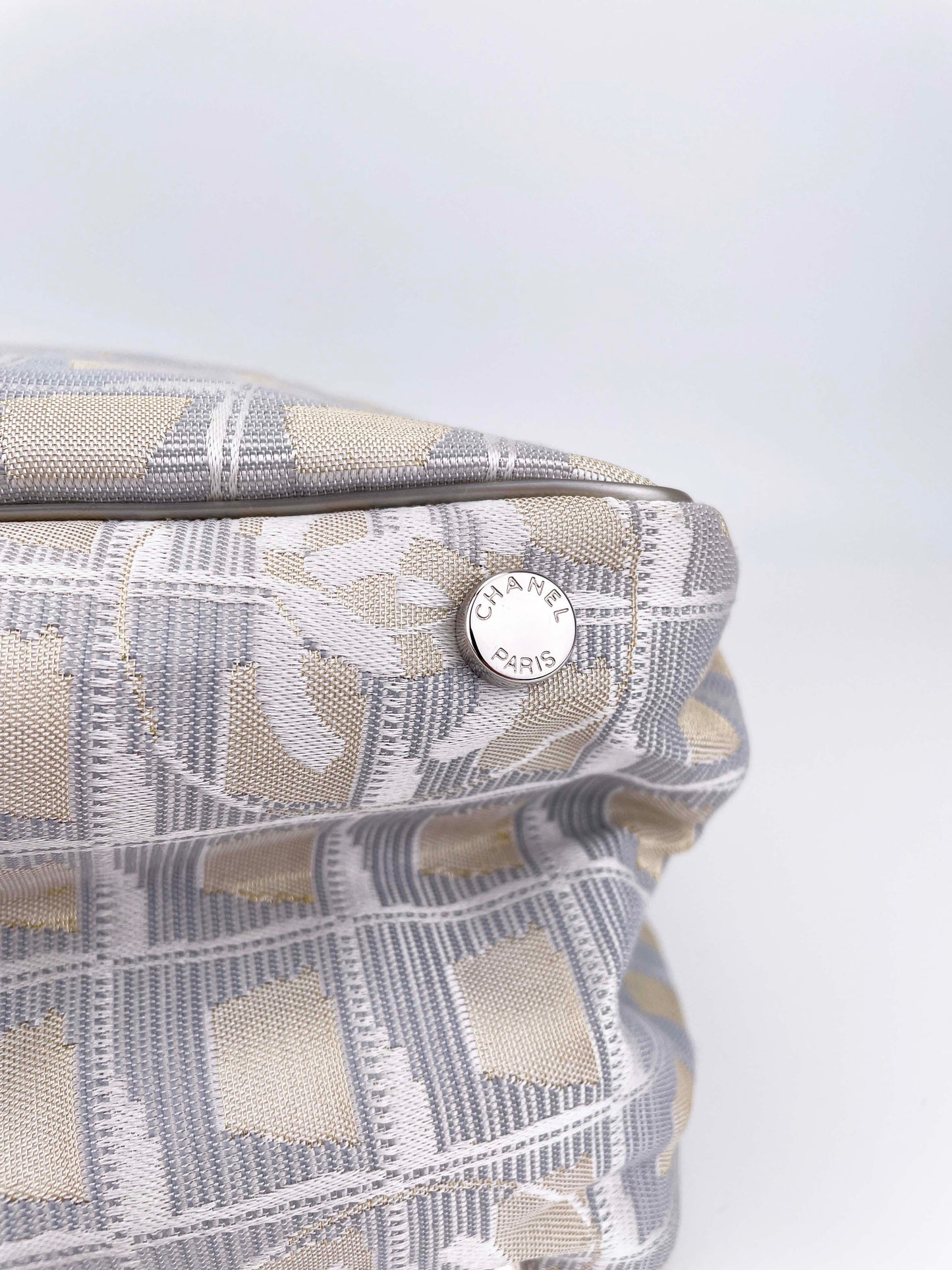 New Travel Line Nylon - Tote Bag