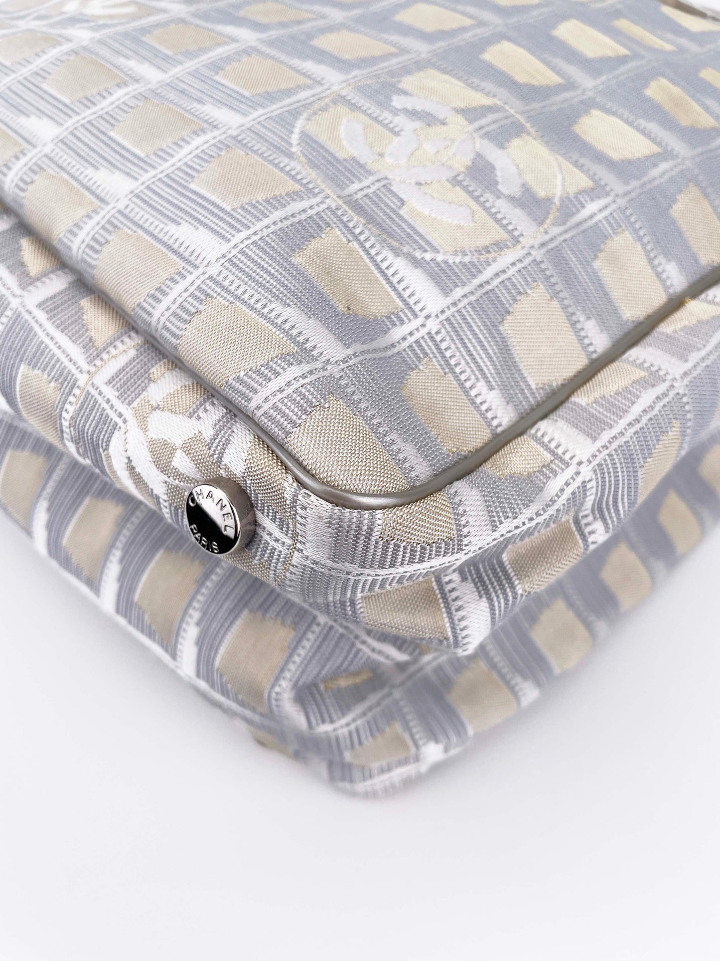 New Travel Line Nylon - Tote Bag