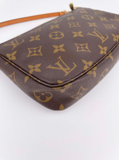 Pochette Accessoires - Monogram Canvas