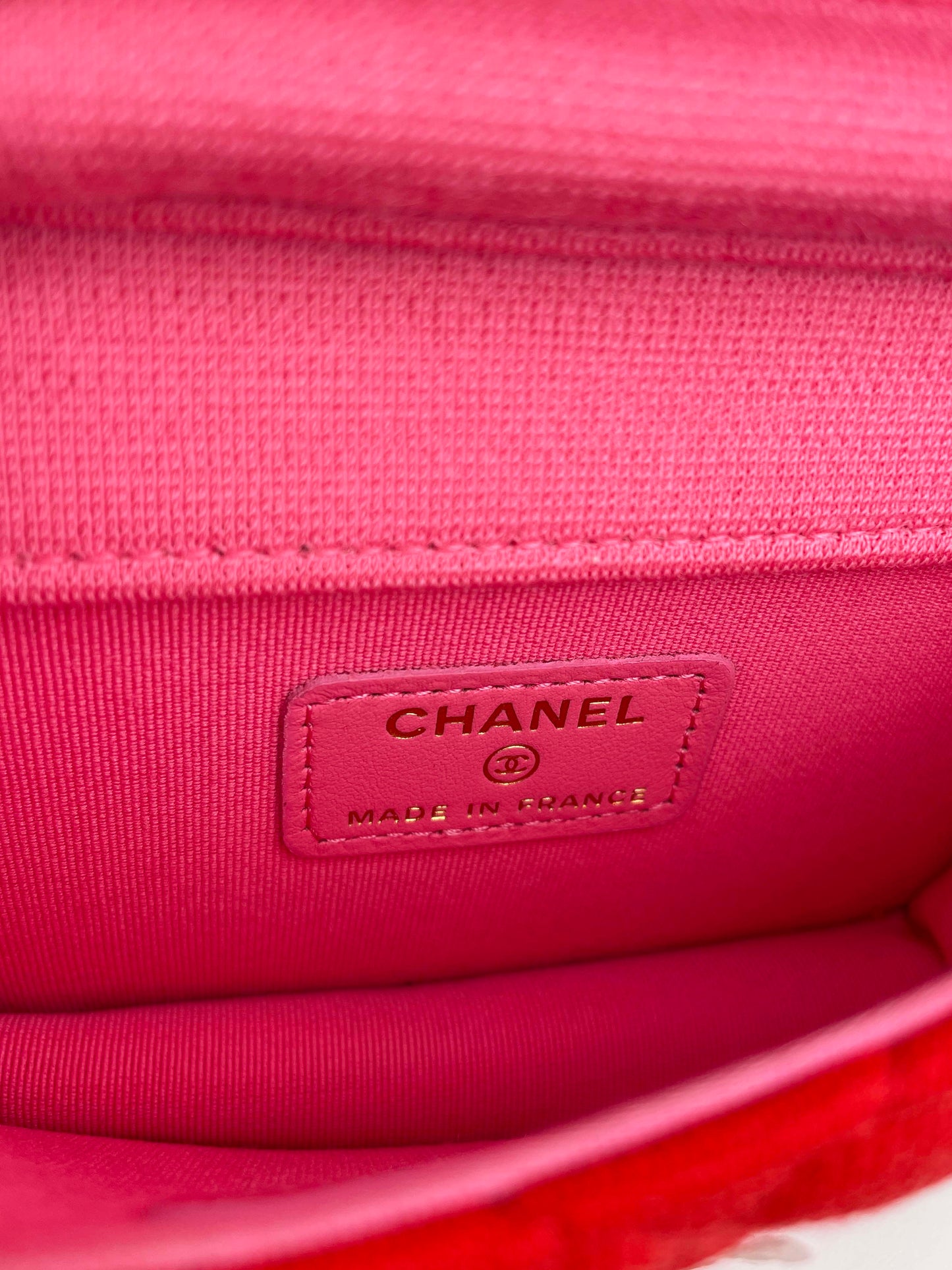 Mini Flap CC Matelassé 23C VIP - Neu & verklebt