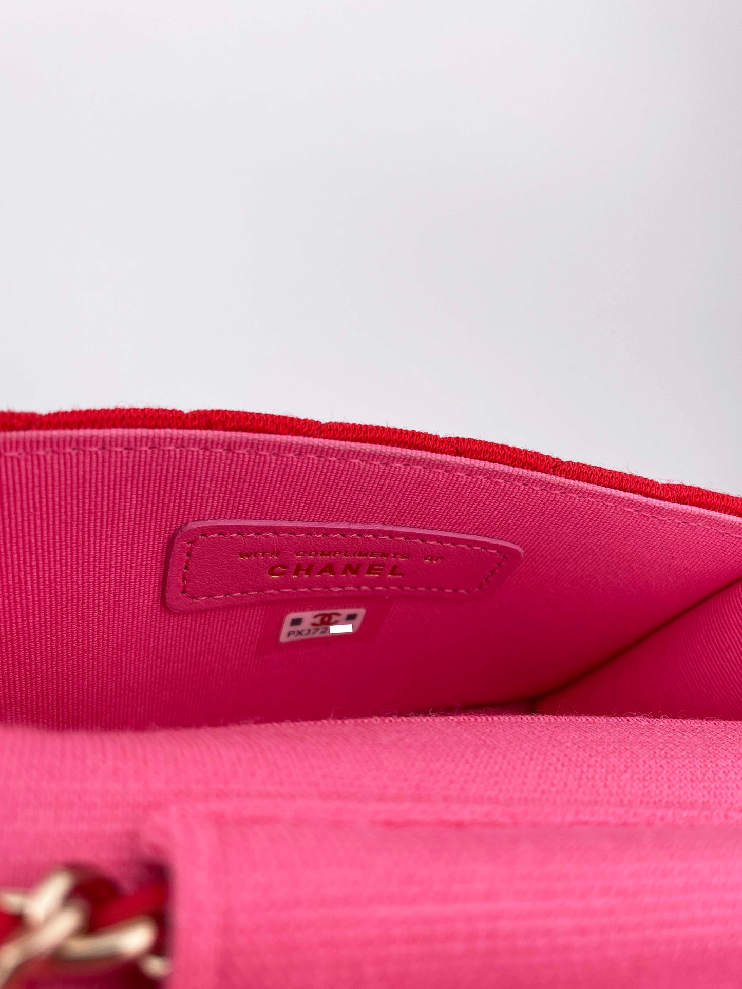 Mini Flap CC Matelassé 23C VIP - Neu & verklebt