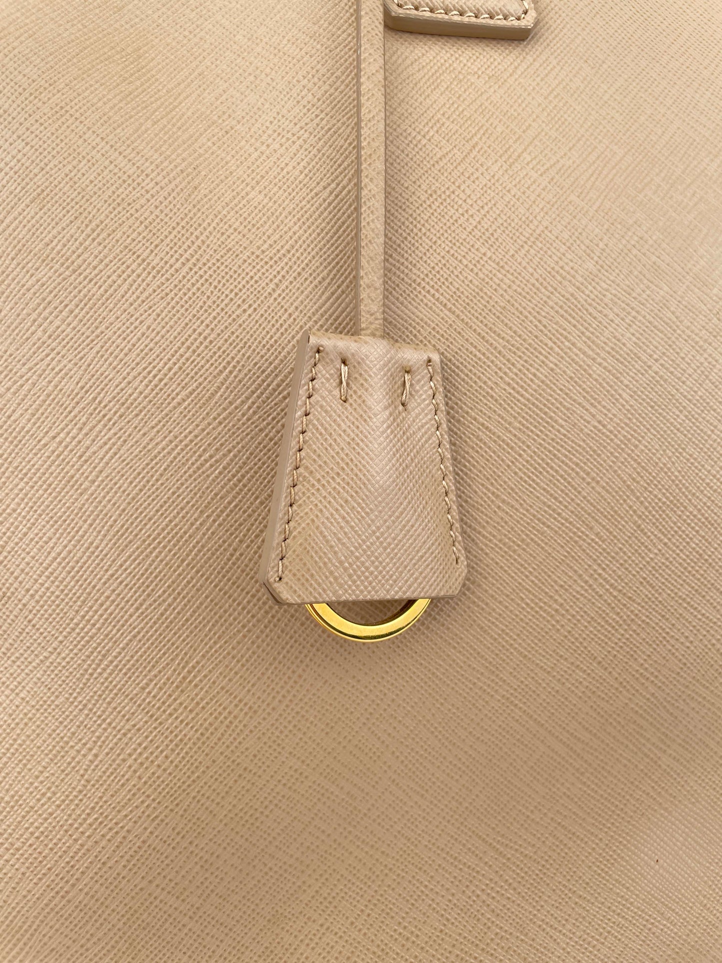 Galleria Double Zip Sabbia BN1802 - Saffiano Lux Leder