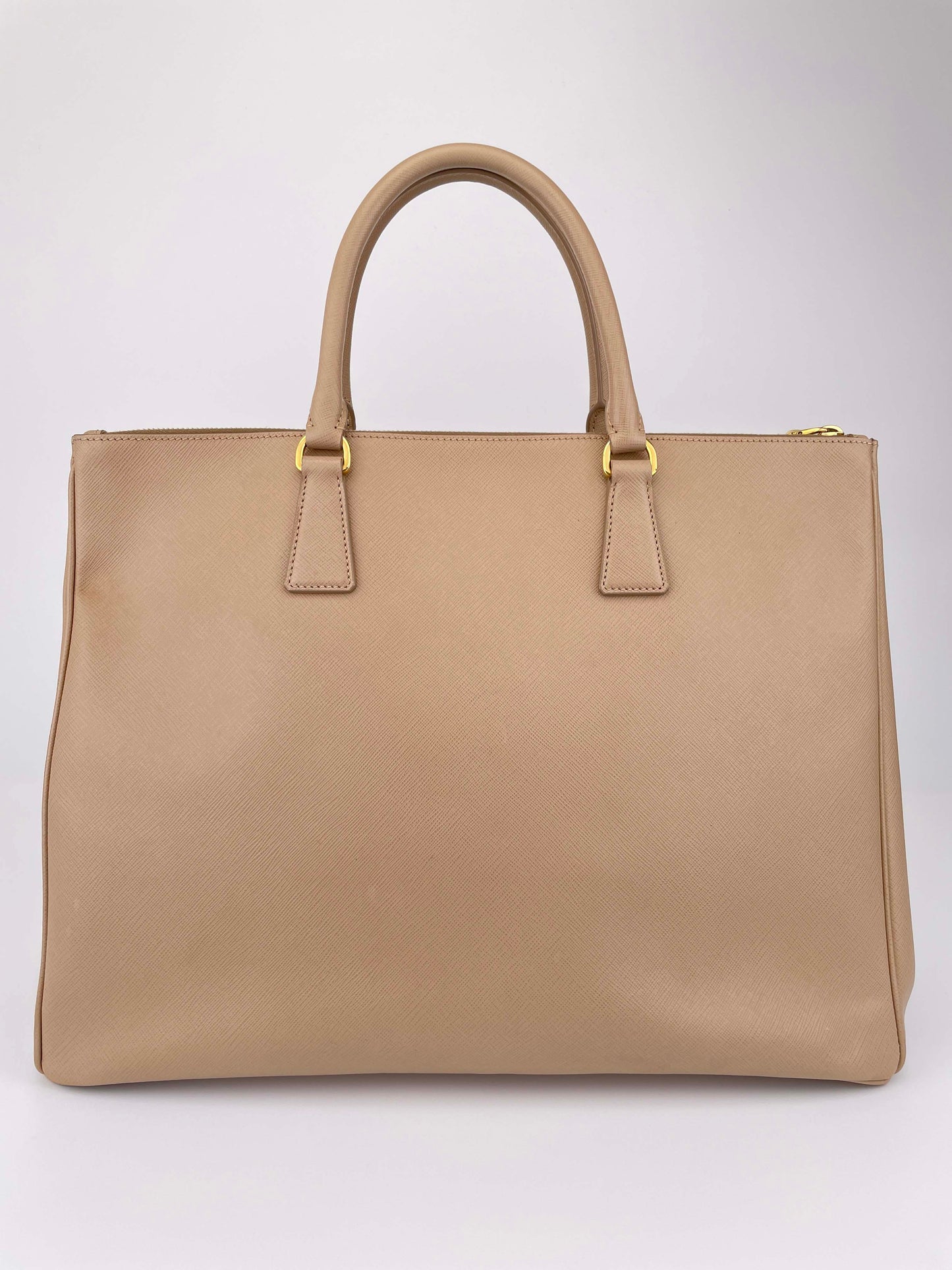 Galleria Double Zip Sabbia BN1802 - Saffiano Lux Leder