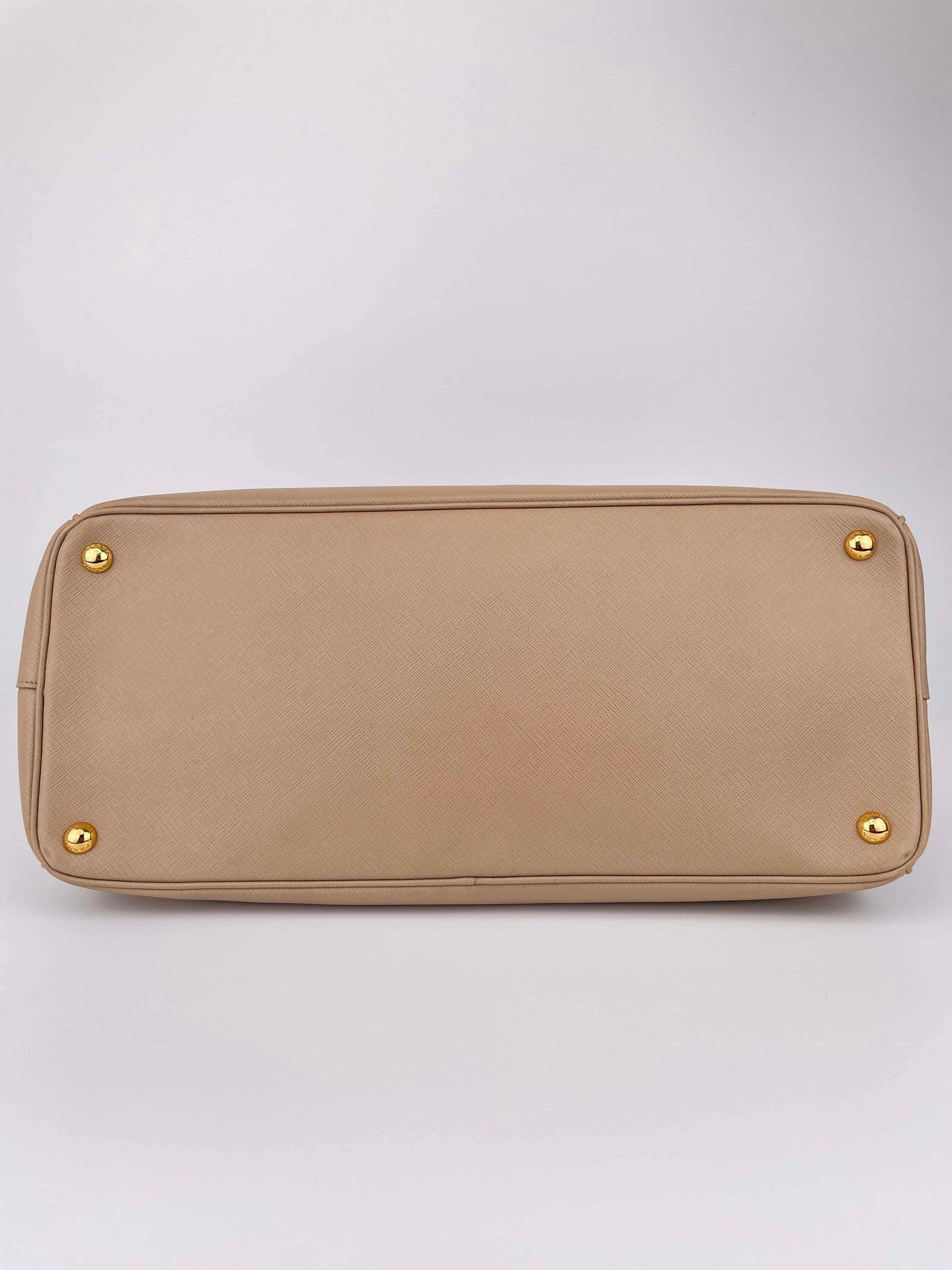 Galleria Double Zip Sabbia BN1802 - Saffiano Lux Leder