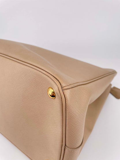 Galleria Double Zip Sabbia BN1802 - Saffiano Lux Leder