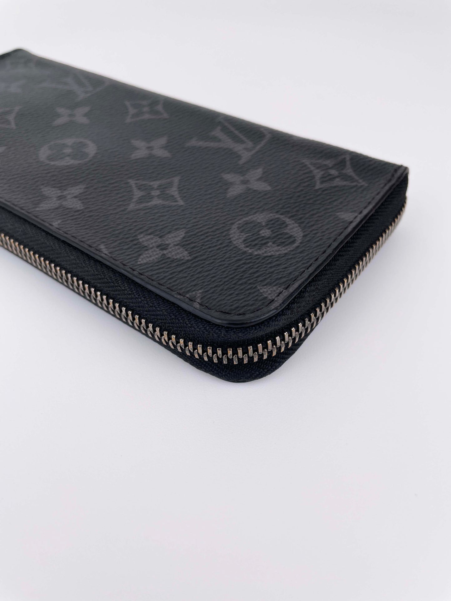 Zippy Vertical Geldbörse - Monogram Eclipse