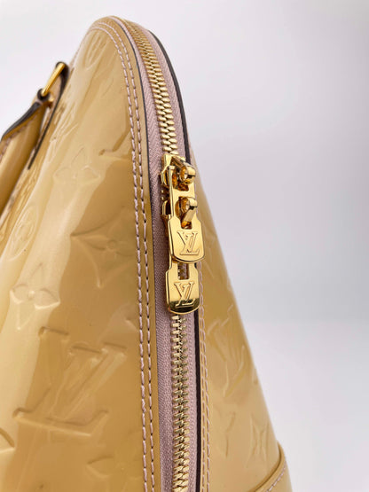 Alma PM - Monogram Vernis