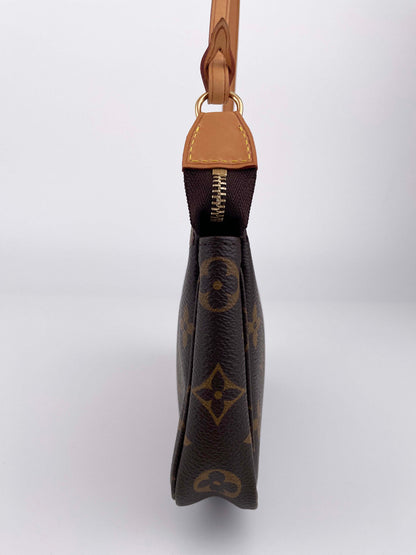 Pochette Accessoires - Monogram Canvas