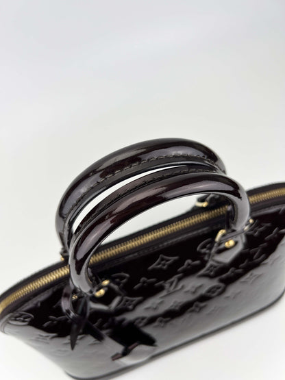 Alma PM Amarante - Monogram Vernis