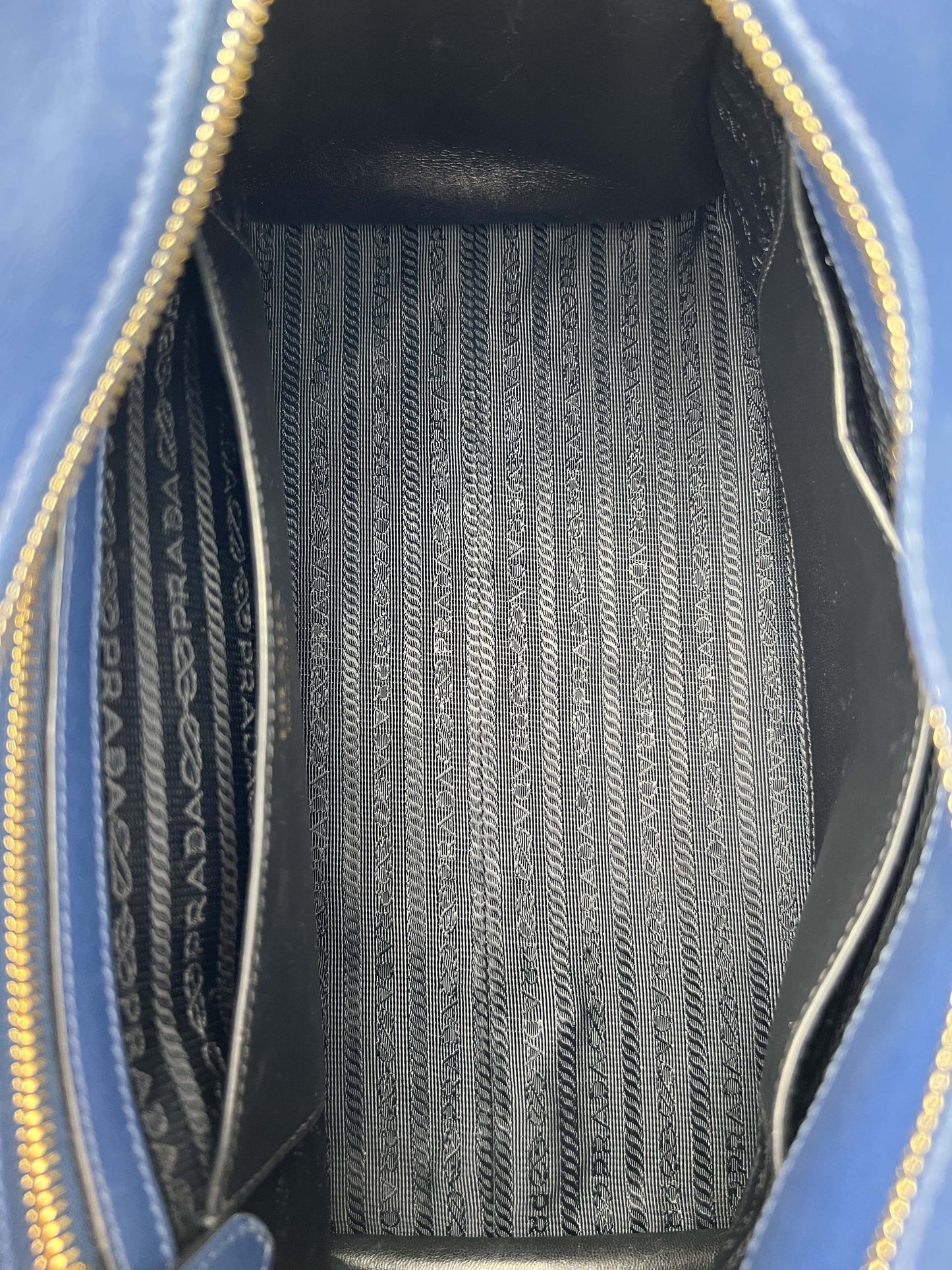 Esplanade - Saffiano Leder