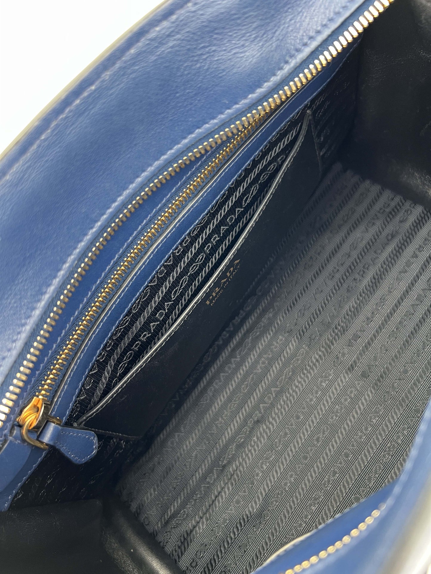 Esplanade - Saffiano Leder