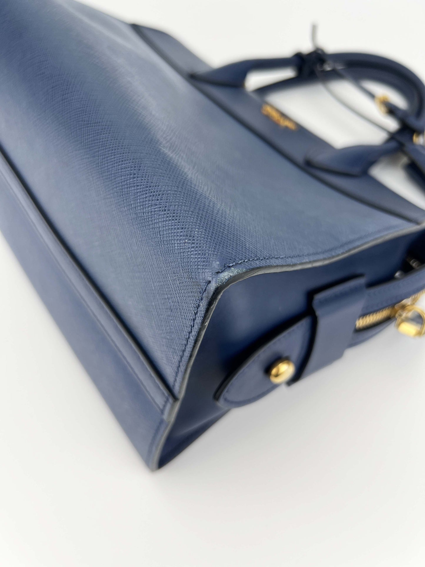 Esplanade - Saffiano Leder